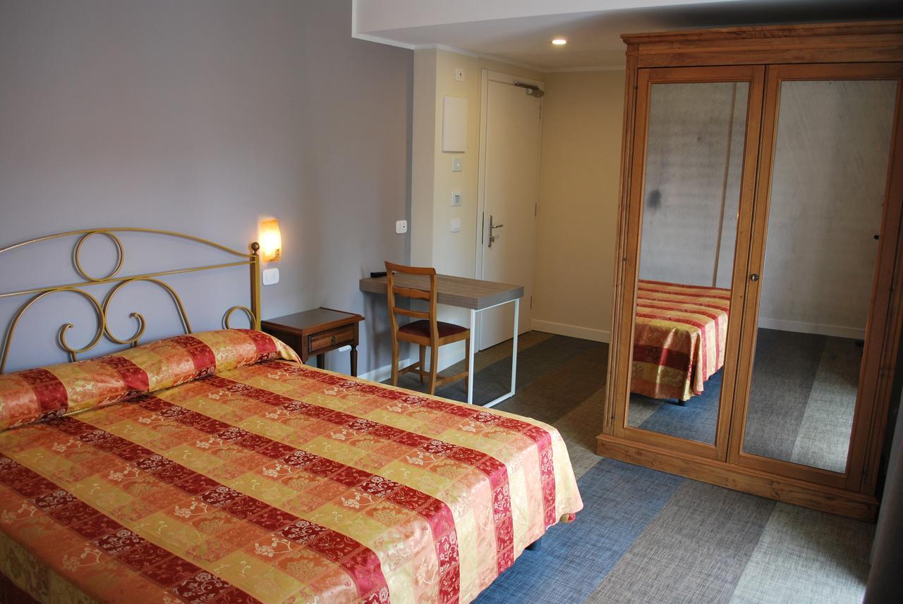 Hotel Europa 加尔达 外观 照片