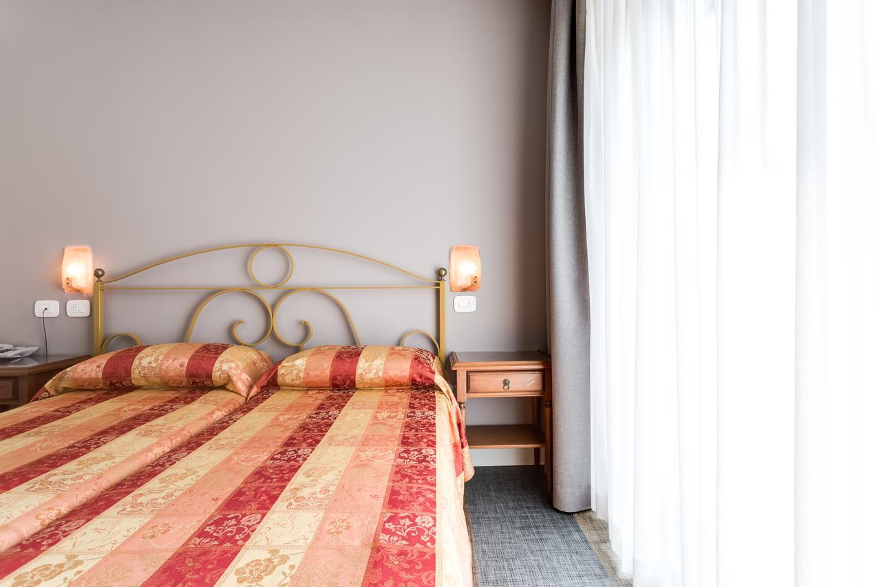 Hotel Europa 加尔达 外观 照片