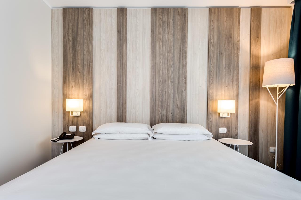 Hotel Europa 加尔达 外观 照片