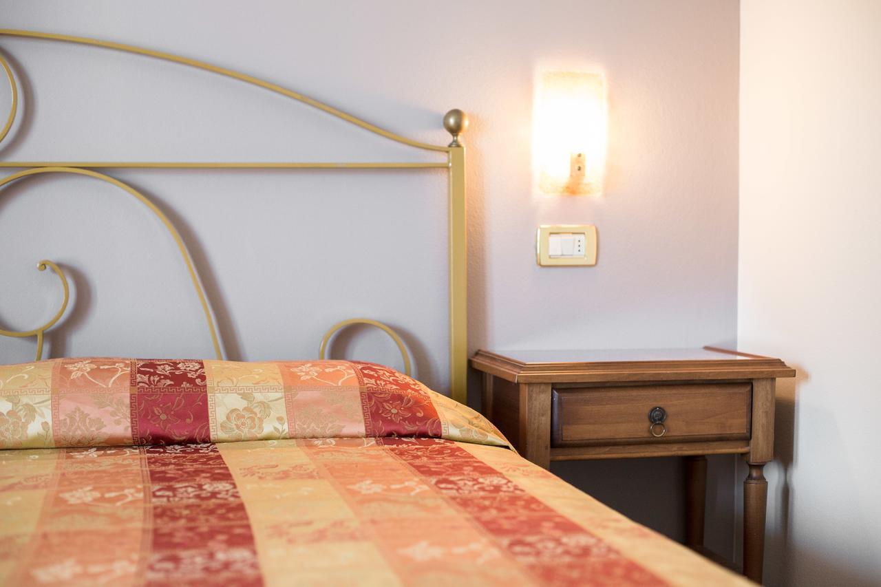 Hotel Europa 加尔达 外观 照片